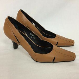 Etienne Aigner Heels 6 M Brown Leather Brookline